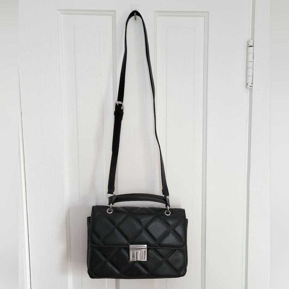 Quilted pleather crossbody bag